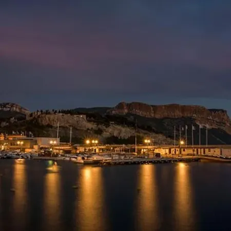 Spacieux Avec Vue Panoramique Apartment Cassis